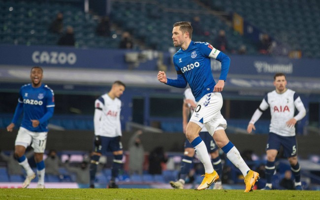 球技术在俱 球技术在俱